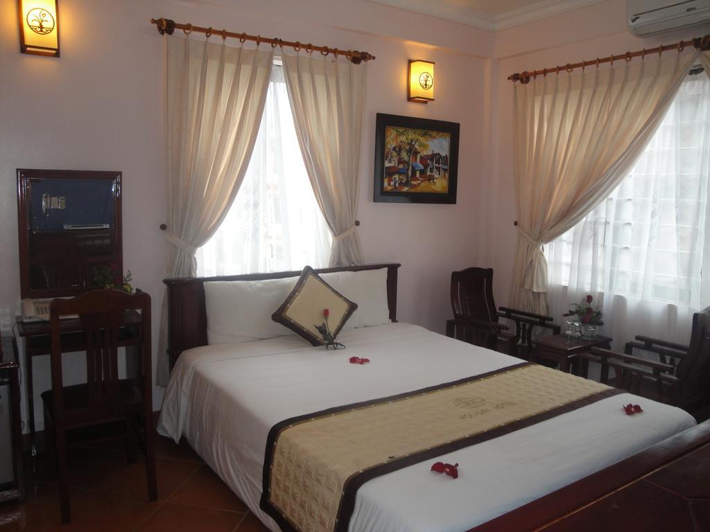 Holiday Diamond Hotel Хуе Екстериор снимка